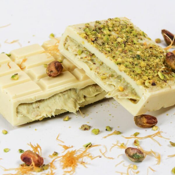 Big barzzz dubai pistachio white